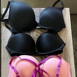 Victoria Secret Bras 32DD
